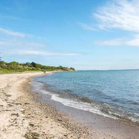 30353-odder-lyngmarksvej-17 * Одде